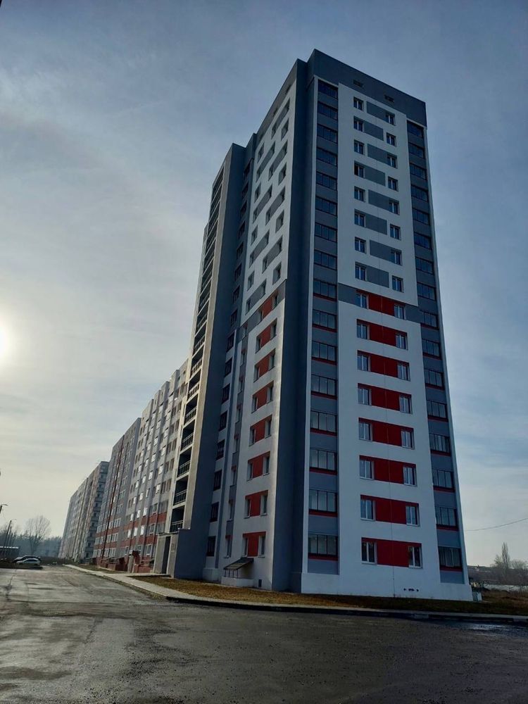 Продаж 1-кімнатної квартири 42 м²