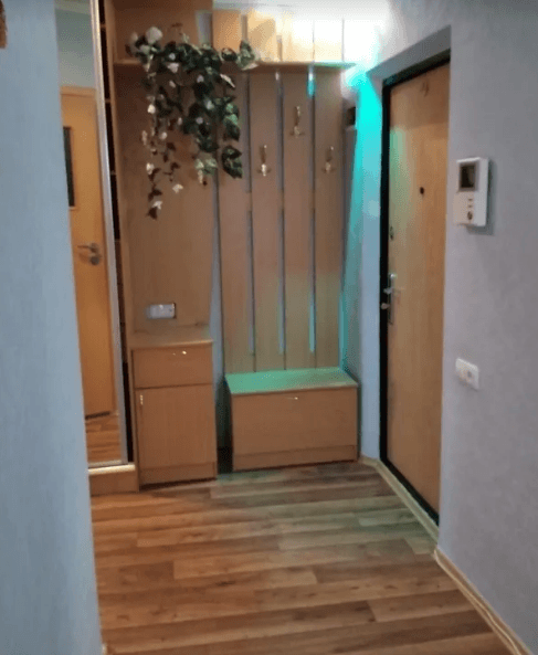 Продаж 1-кімнатної квартири 38 м²