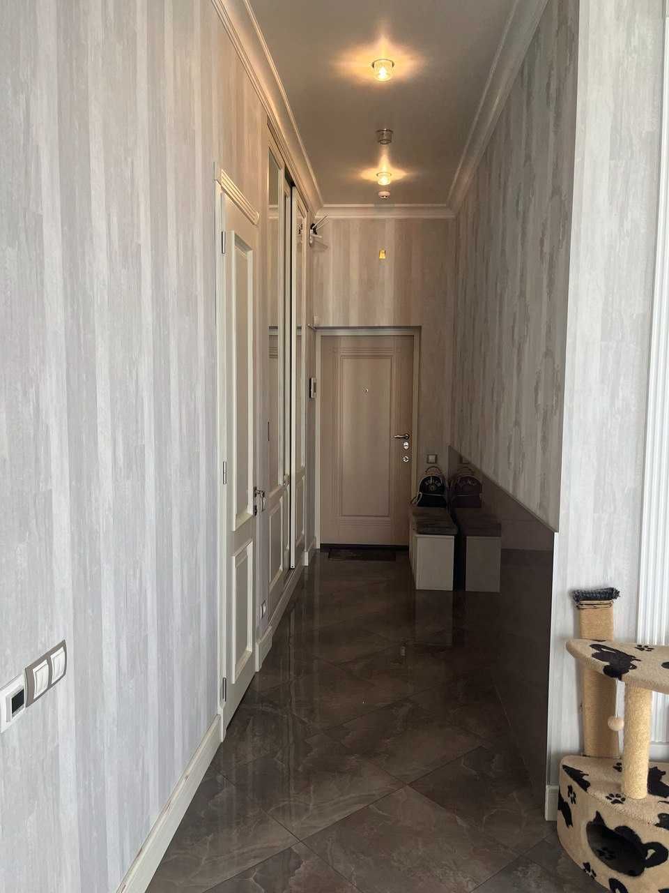 Продажа 2-комнатной квартиры 88 м²