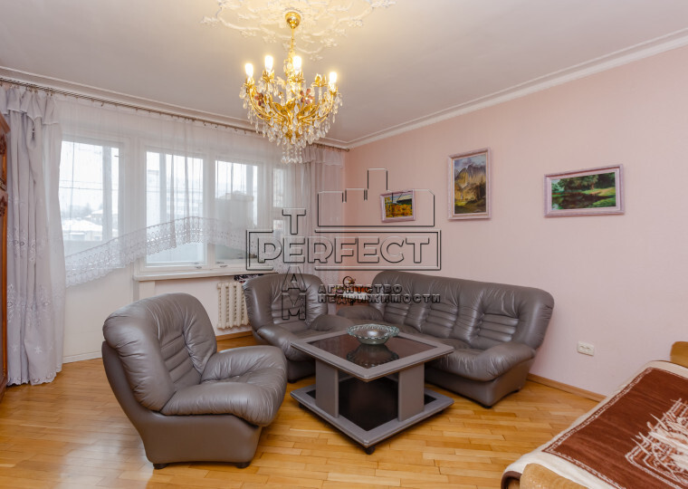 Продажа 3-комнатной квартиры 102 м², Олеся Гончара ул., 62