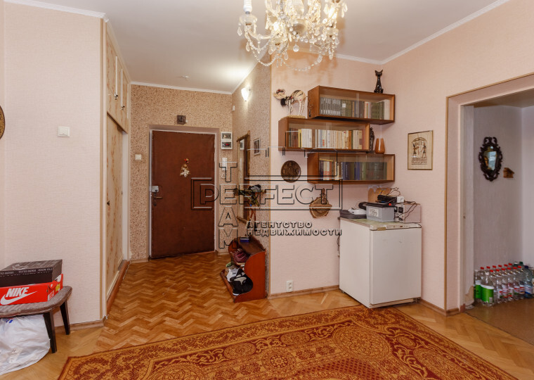 Продажа 3-комнатной квартиры 102 м², Олеся Гончара ул., 62