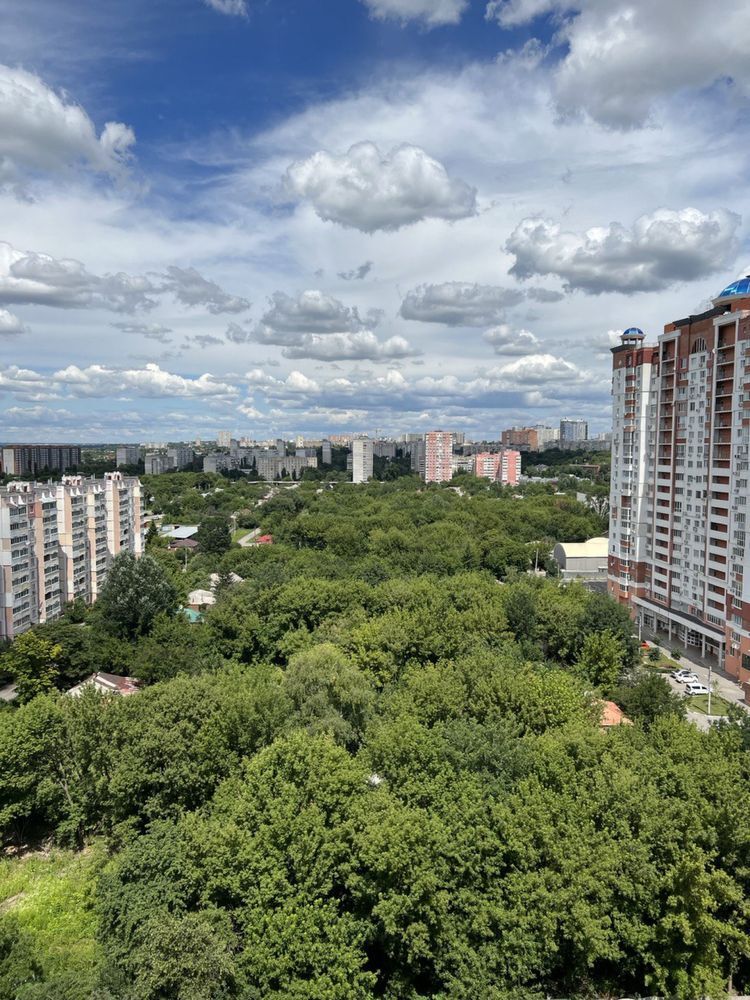 Продажа 1-комнатной квартиры 63 м²