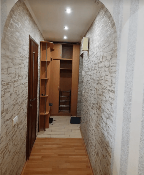 Продажа 3-комнатной квартиры 53 м²