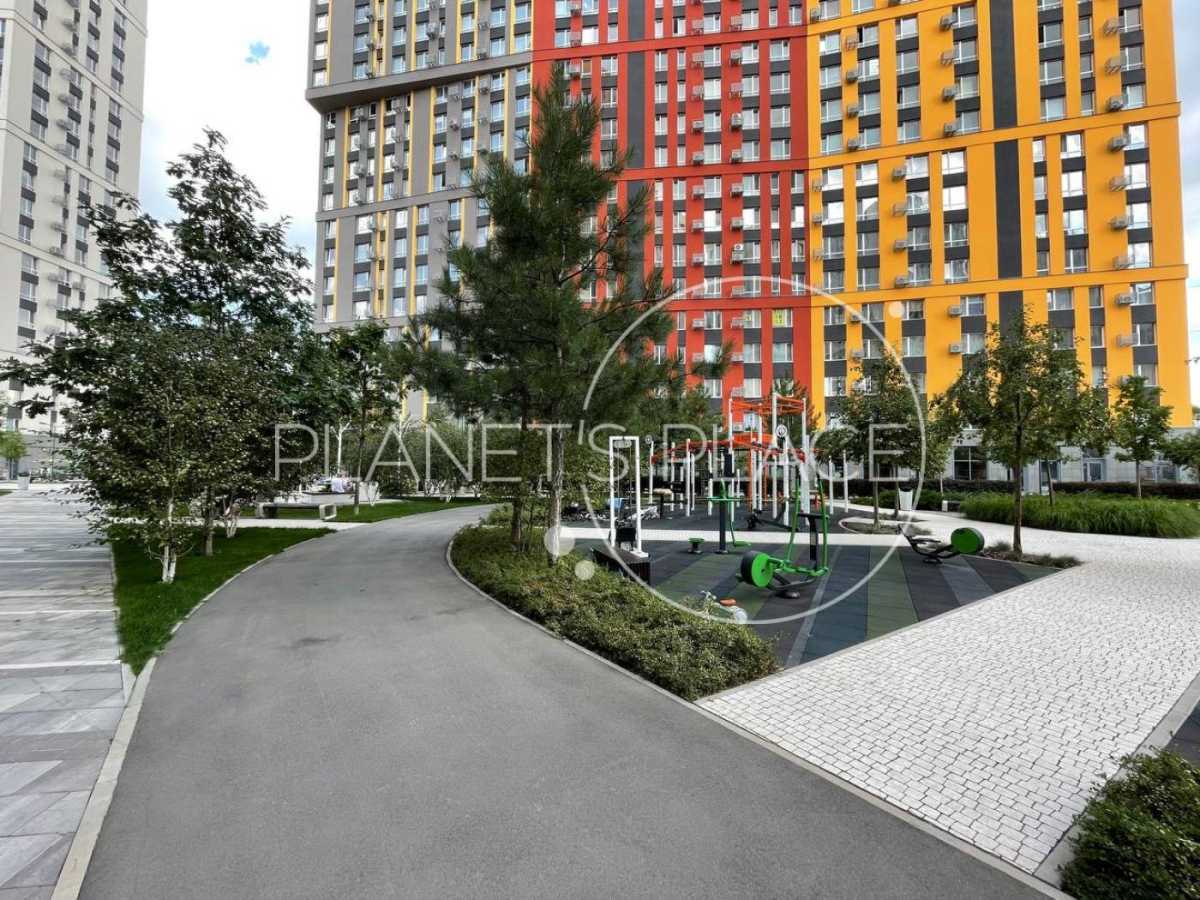 Продажа 3-комнатной квартиры 76.7 м², Столичное шоссе, 1А