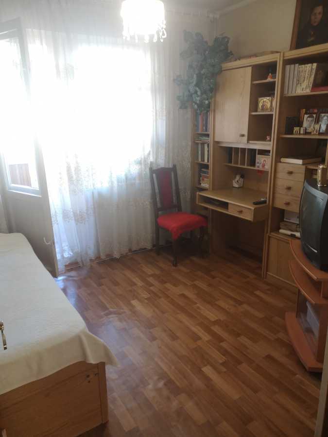 Продажа 3-комнатной квартиры 73 м², Каштановая ул., 14