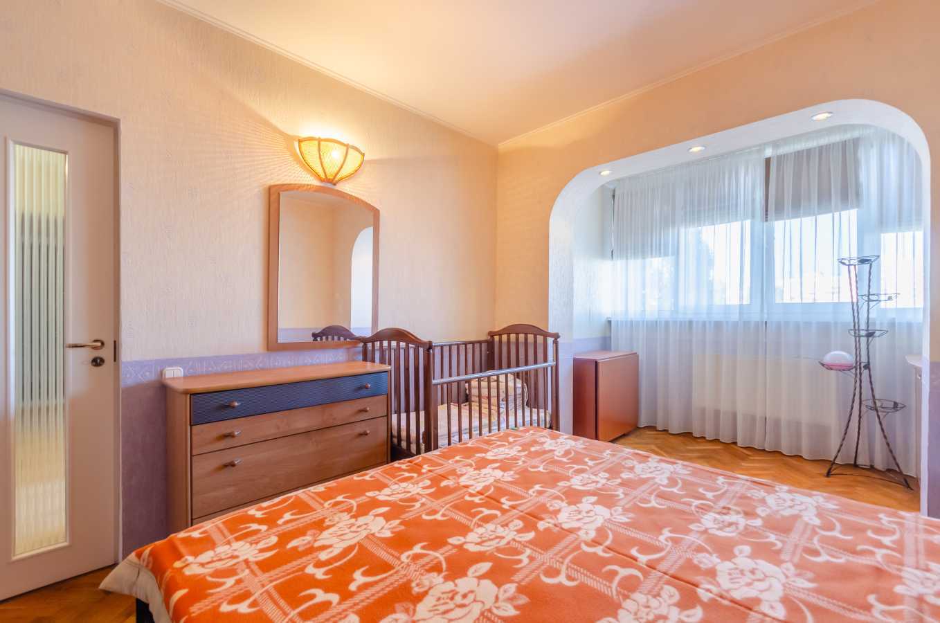 Продаж 3-кімнатної квартири 77 м², Тростянецька вул., 6Е