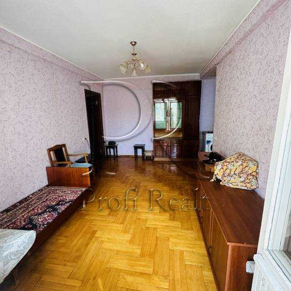 Продажа 3-комнатной квартиры 49 м², Героев Севастополя ул., 13