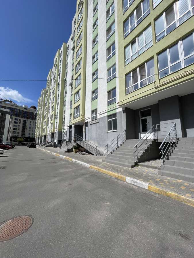 Продаж 2-кімнатної квартири 68 м², Бакінська, 1