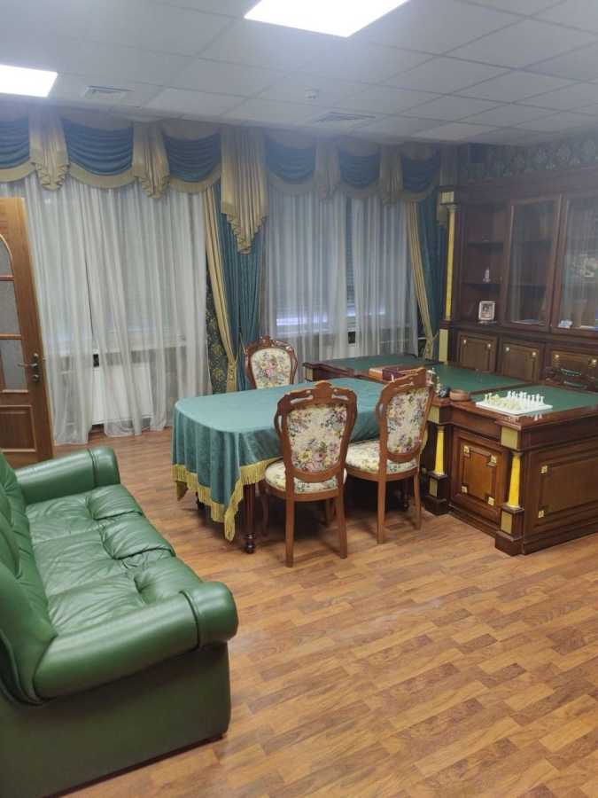 Продажа офиса 384 м², Николая Бажана просп.