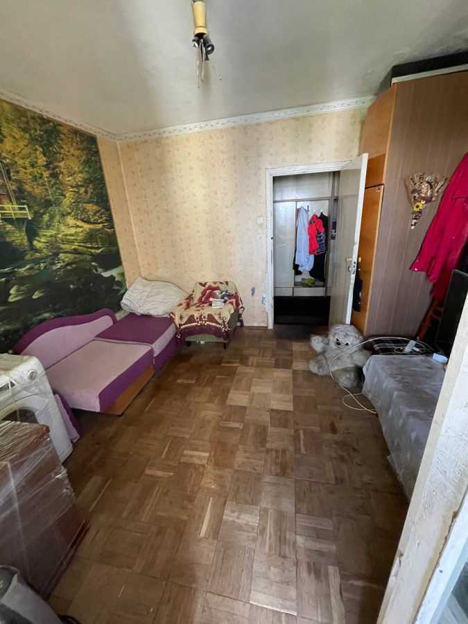 Продажа 4-комнатной квартиры 94.5 м², Ревуцкого ул., 7