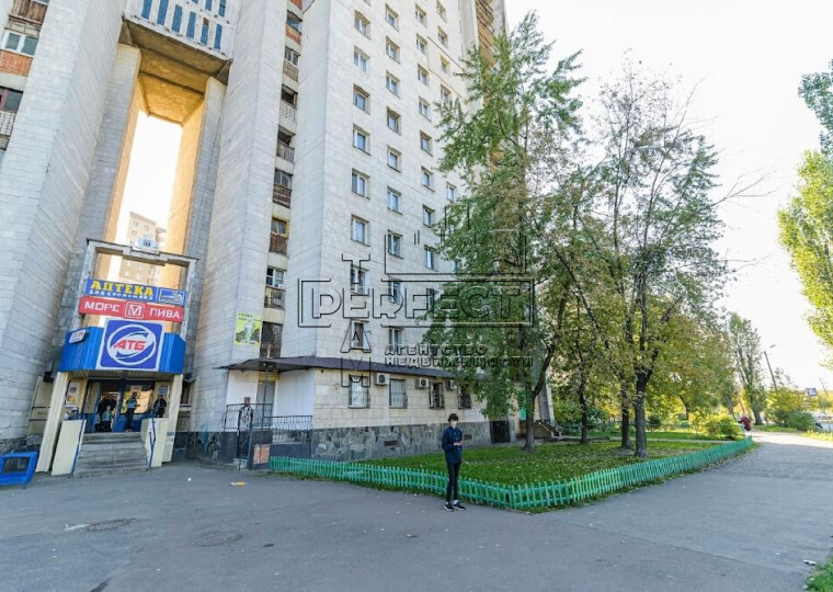 Продажа 1-комнатной квартиры 12 м², Азербайджанская ул., 8Б