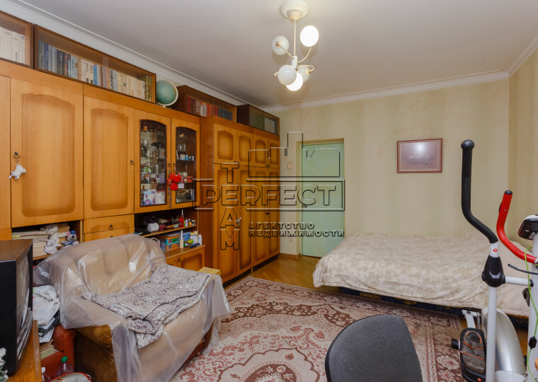 Продаж 3-кімнатної квартири 102 м², Олеся Гончара вул., 62