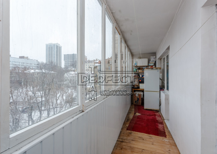 Продаж 3-кімнатної квартири 102 м², Олеся Гончара вул., 62