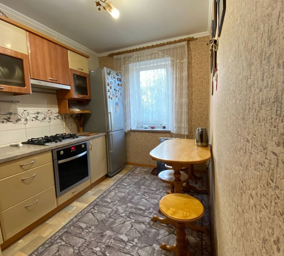 Продаж 3-кімнатної квартири 65 м², Донецьке шосе, 7