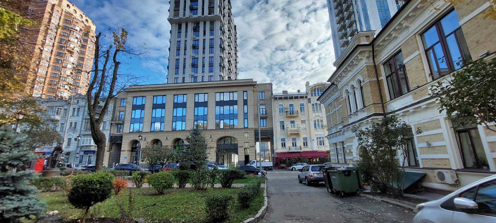 Продажа 3-комнатной квартиры 107 м², Бульварно-Кудрявская ул., 15