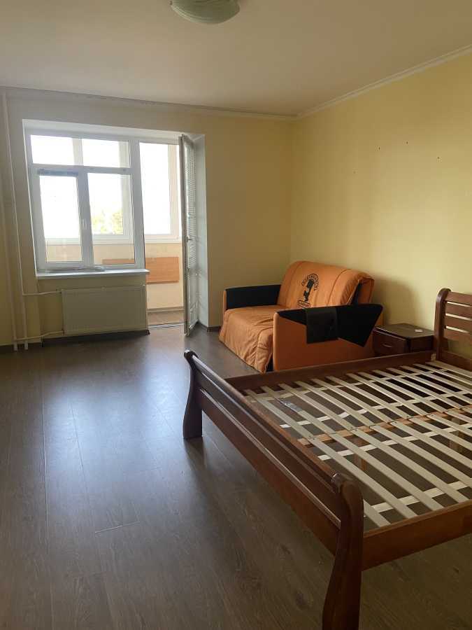 Продажа 2-комнатной квартиры 73.6 м², Центральная ул., 33В