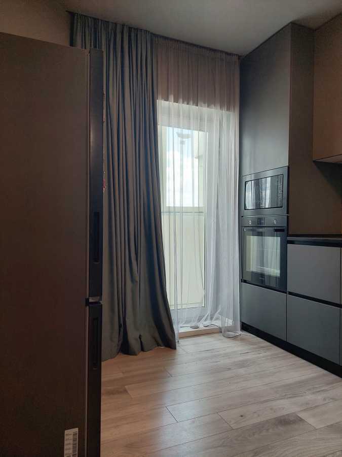 Продаж 2-кімнатної квартири 73 м², Харківська вул., Людвига Свободи, 20А