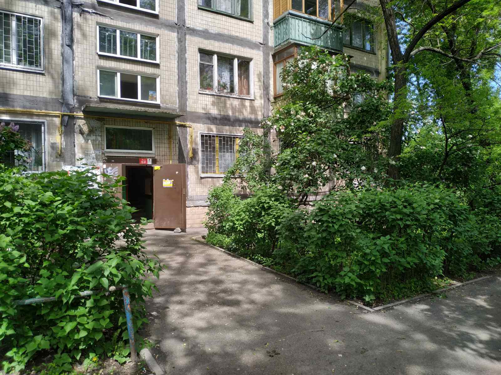 Продажа 2-комнатной квартиры 44 м², Строителей ул., 8А