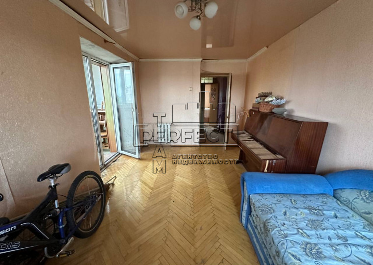 Продаж 2-кімнатної квартири 48 м², Євгена Харченко вул., 17