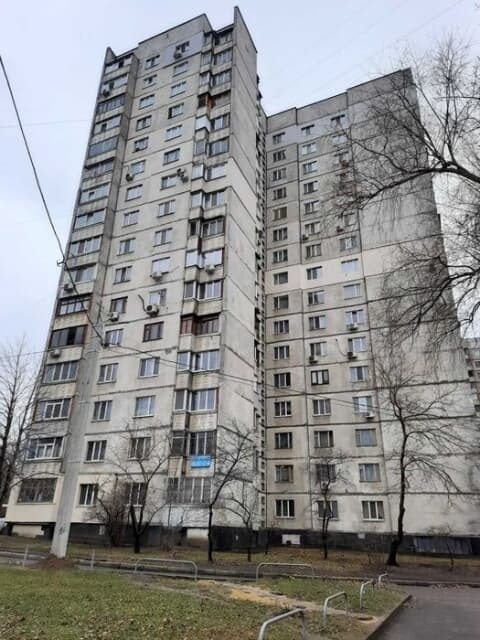 Продаж 3-кімнатної квартири 71 м²