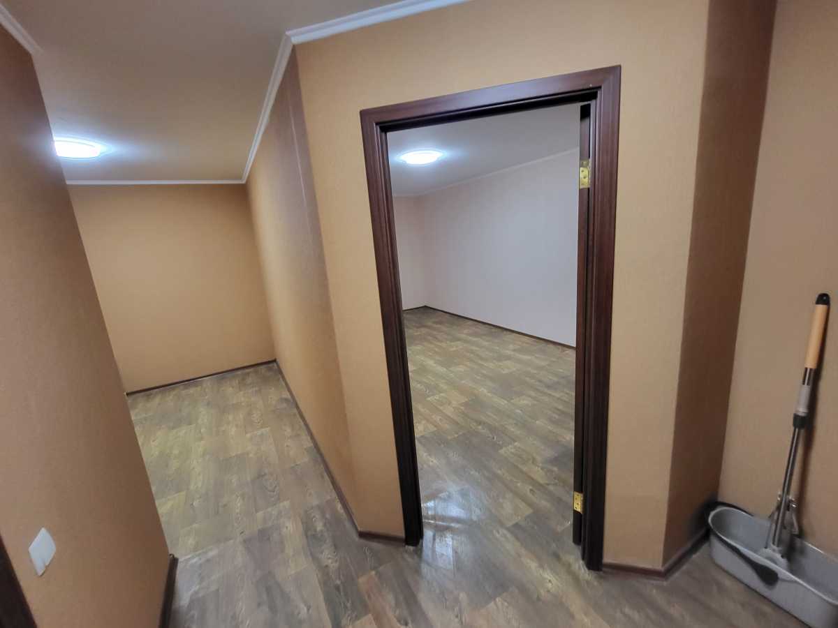 Продаж 1-кімнатної квартири 37 м², Боголюбова вул., 6