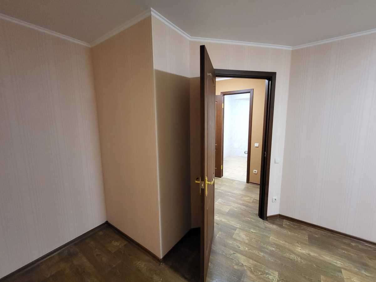 Продаж 1-кімнатної квартири 37 м², Боголюбова вул., 6