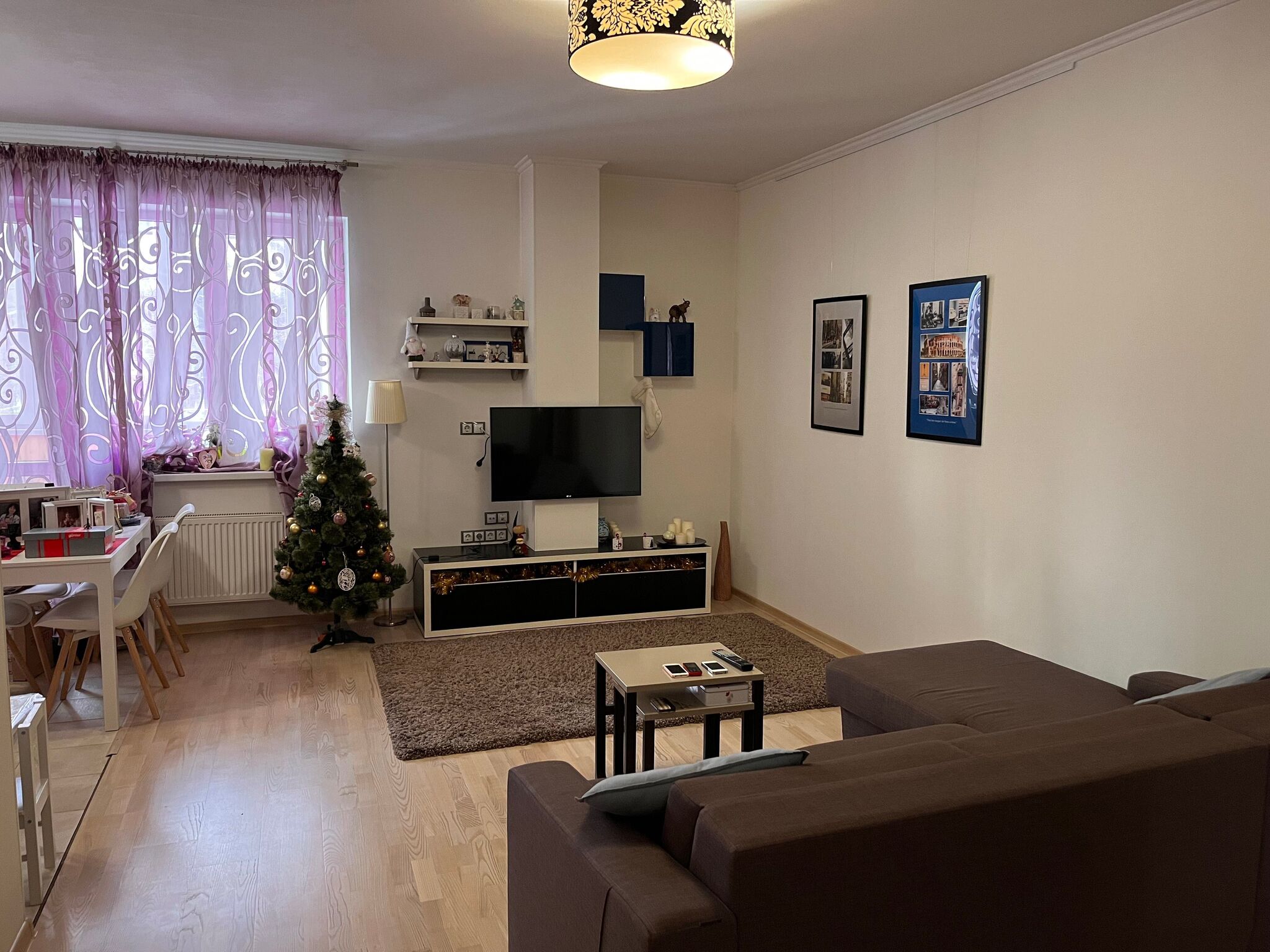 Продаж 1-кімнатної квартири 61 м²