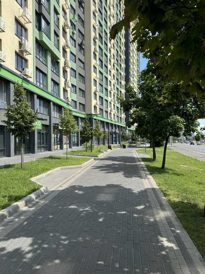 Продажа 3-комнатной квартиры 100 м², Михаила Максимовича ул., 32А