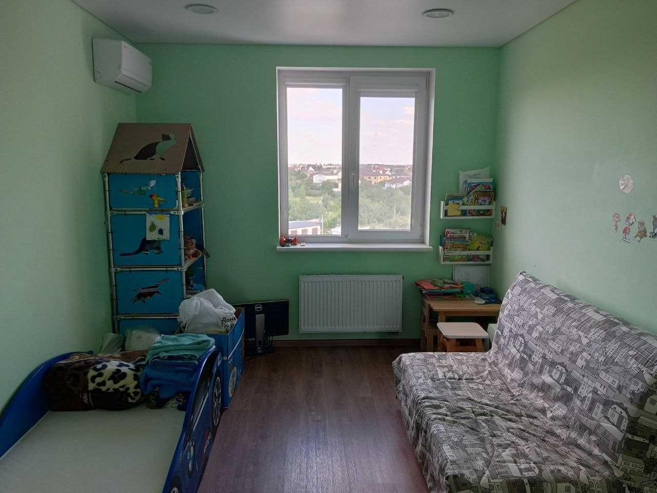 Продаж 2-кімнатної квартири 56 м²