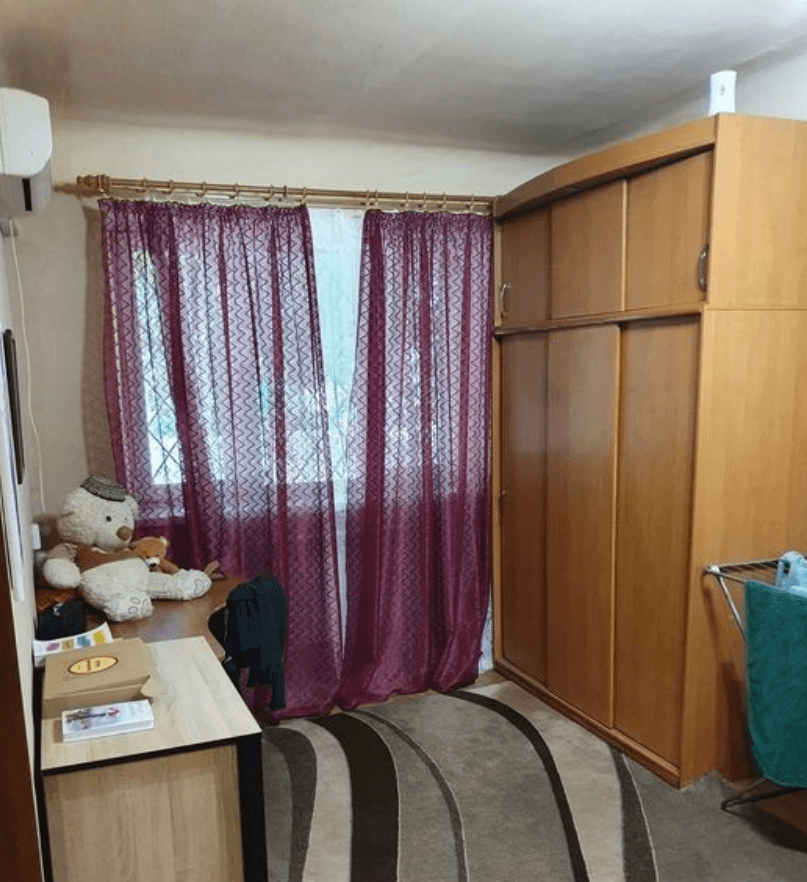 Продаж 1-кімнатної квартири 28.4 м²