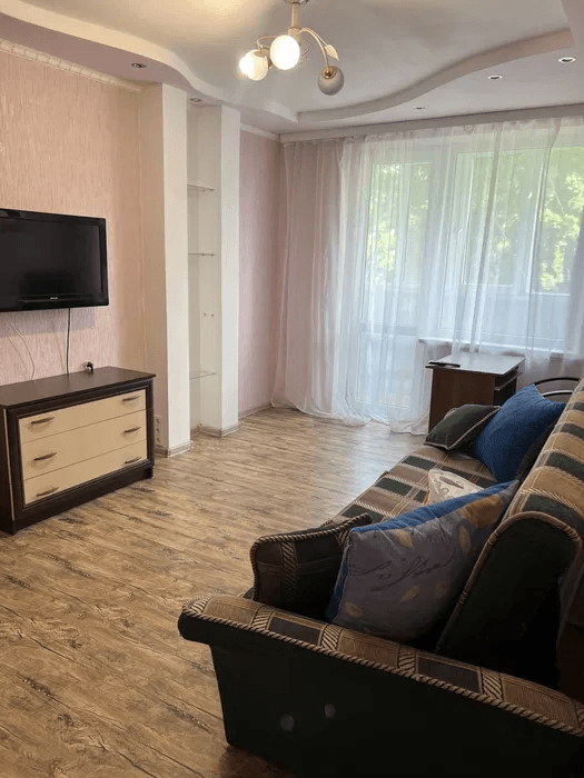 Продаж 3-кімнатної квартири 70 м²