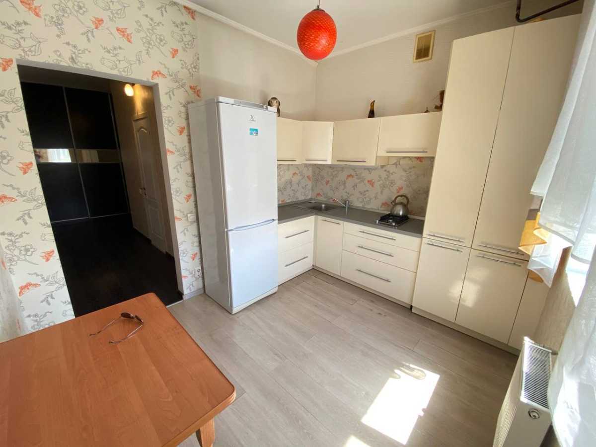 Продаж 1-кімнатної квартири 49.5 м², Академіка Амосова вул., 1/34