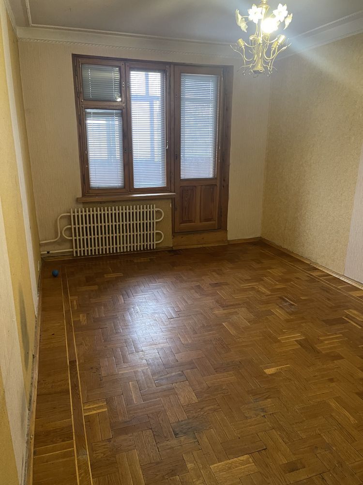 Продаж 2-кімнатної квартири 44 м²