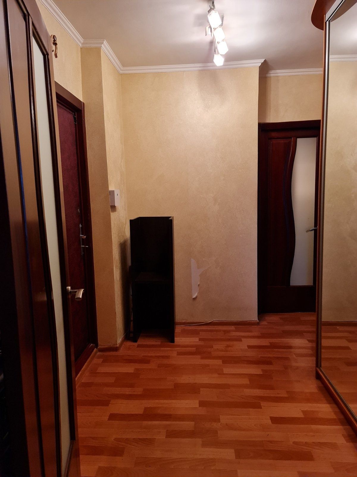 Продаж 2-кімнатної квартири 47 м²