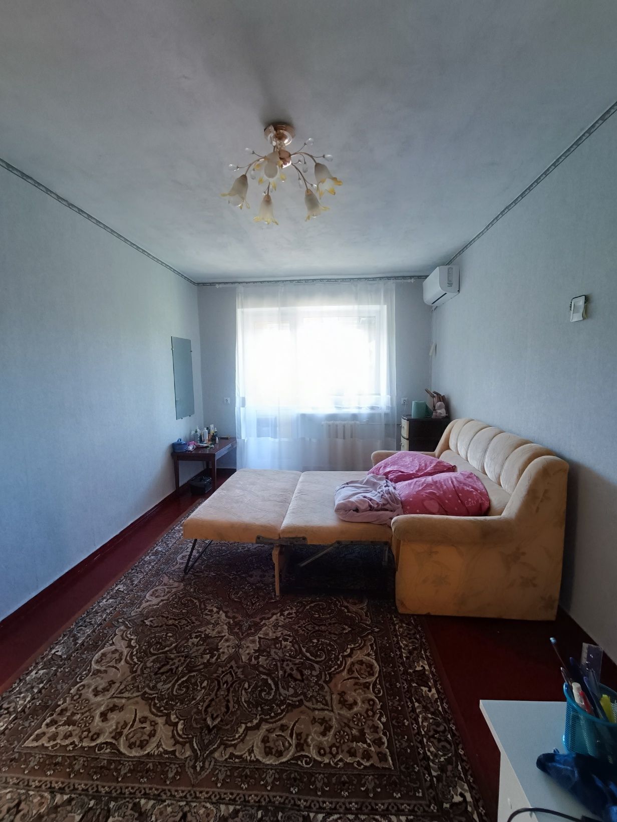 Продаж 2-кімнатної квартири 43 м²