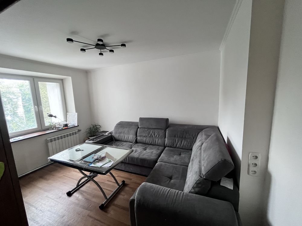 Продажа 4-комнатной квартиры 92 м²