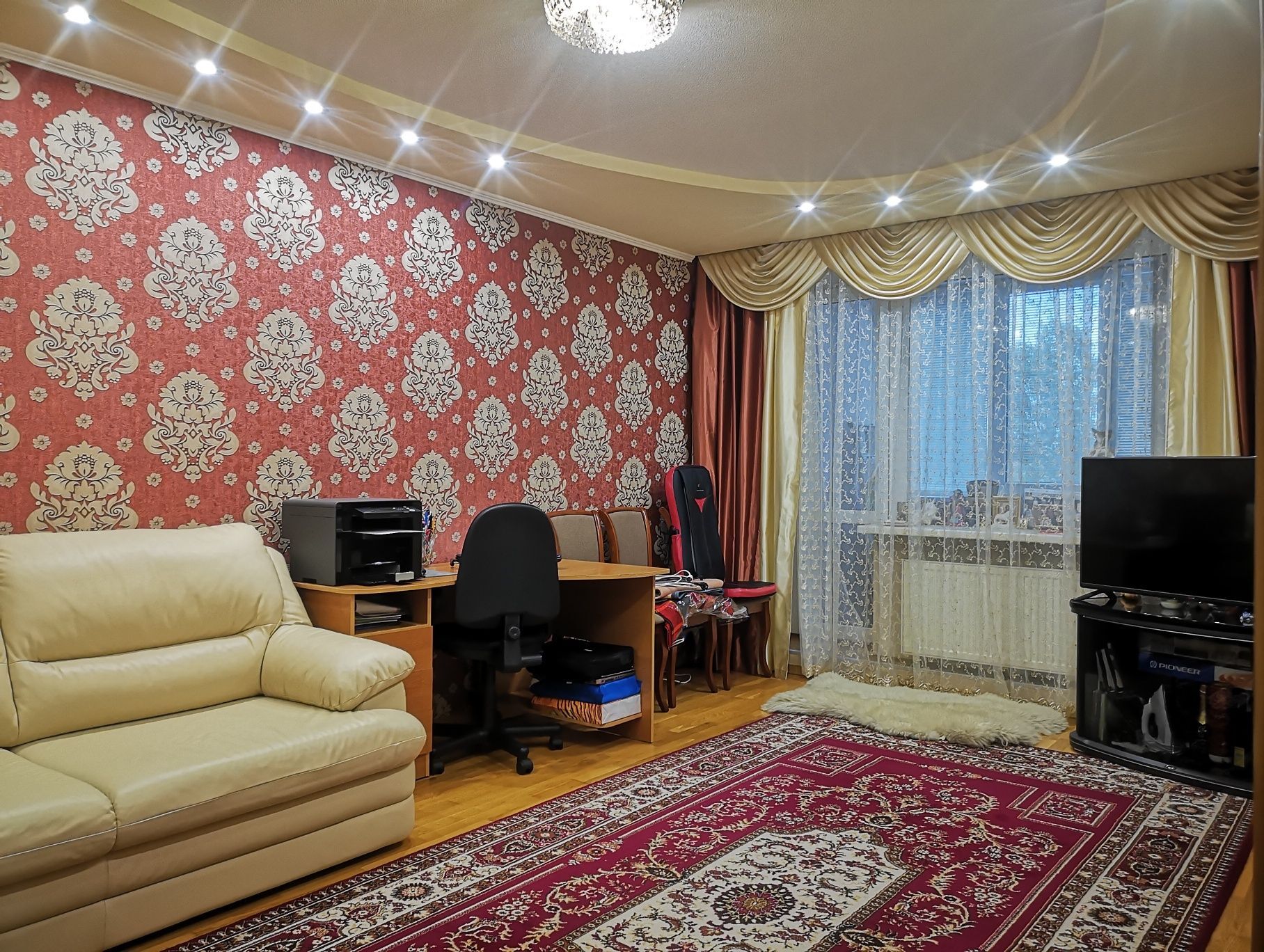 Продаж 2-кімнатної квартири 60 м²