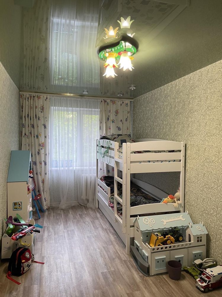 Продаж 3-кімнатної квартири 57 м²