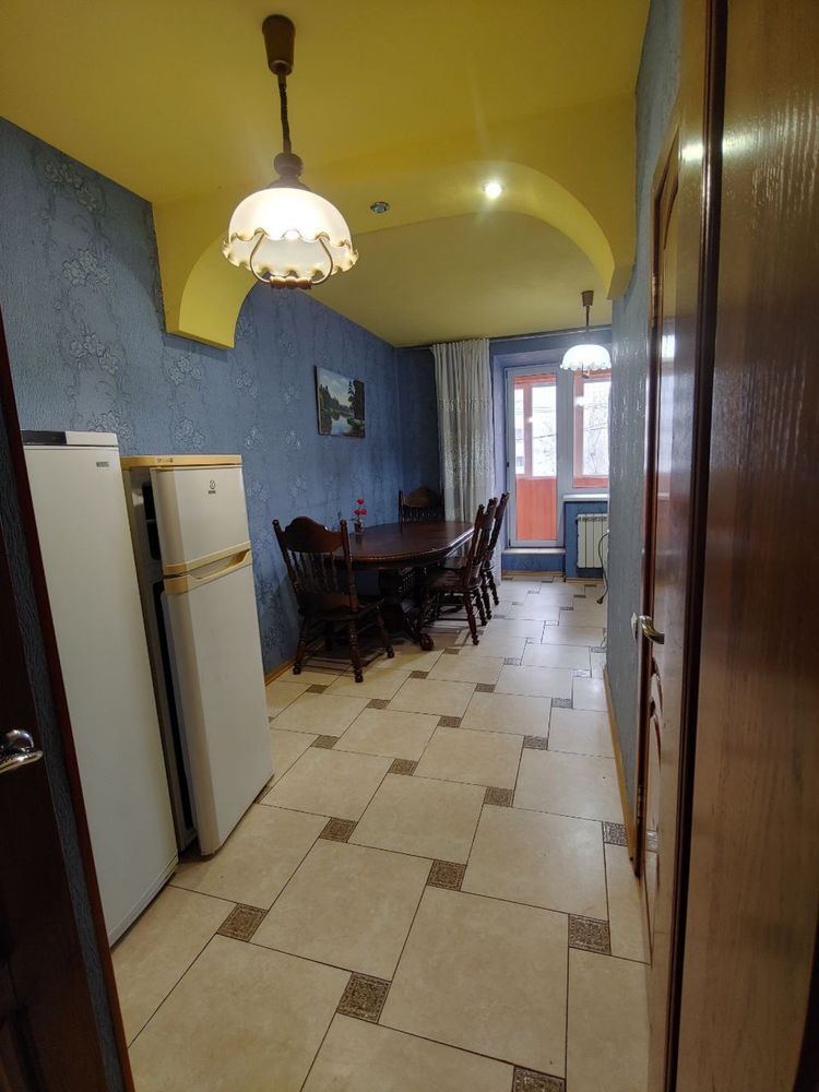 Продажа 3-комнатной квартиры 105 м²