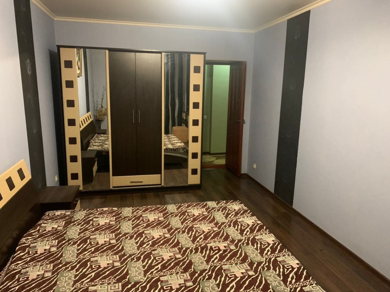 Аренда 1-комнатной квартиры 85 м²