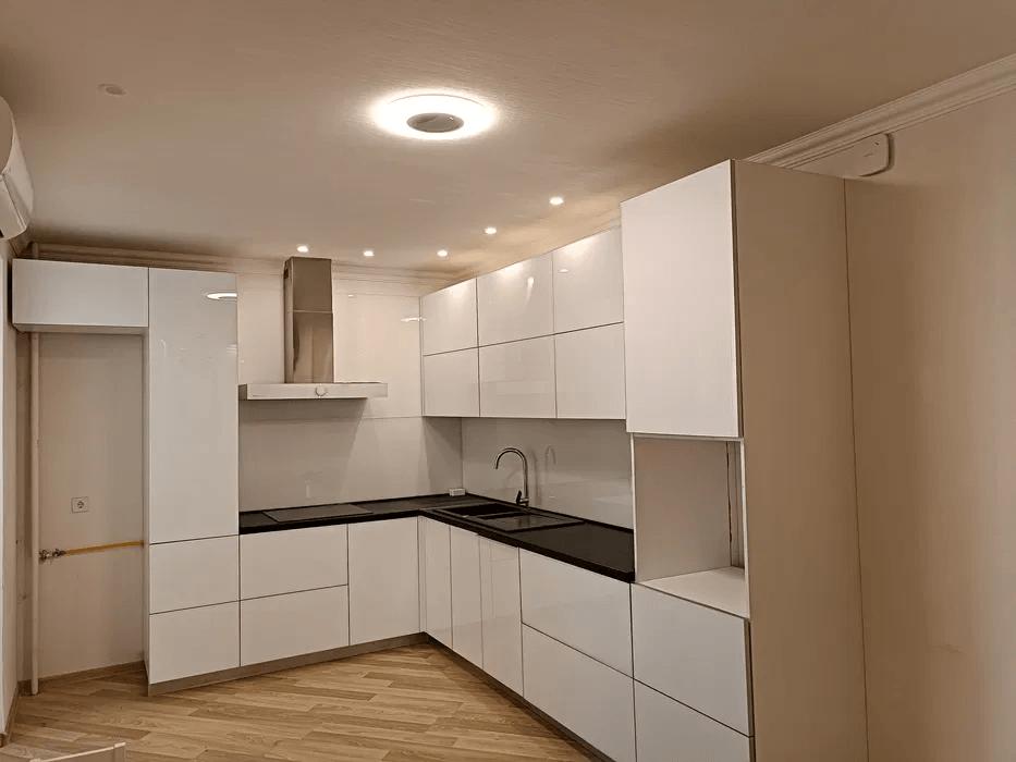 Продажа 3-комнатной квартиры 100 м²