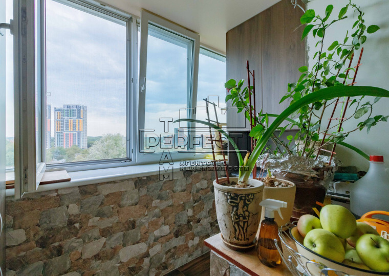 Продажа 1-комнатной квартиры 36 м², Теремковская ул., 21