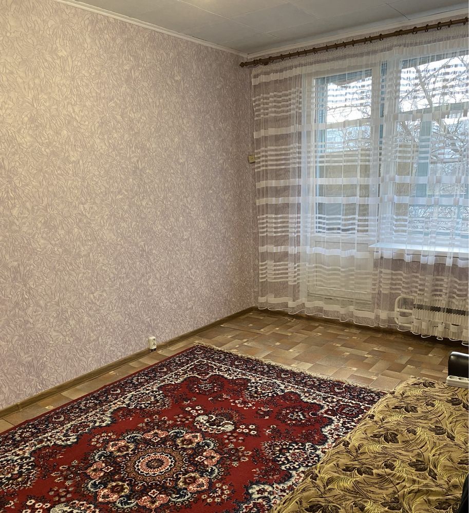 Продаж 1-кімнатної квартири 32 м²