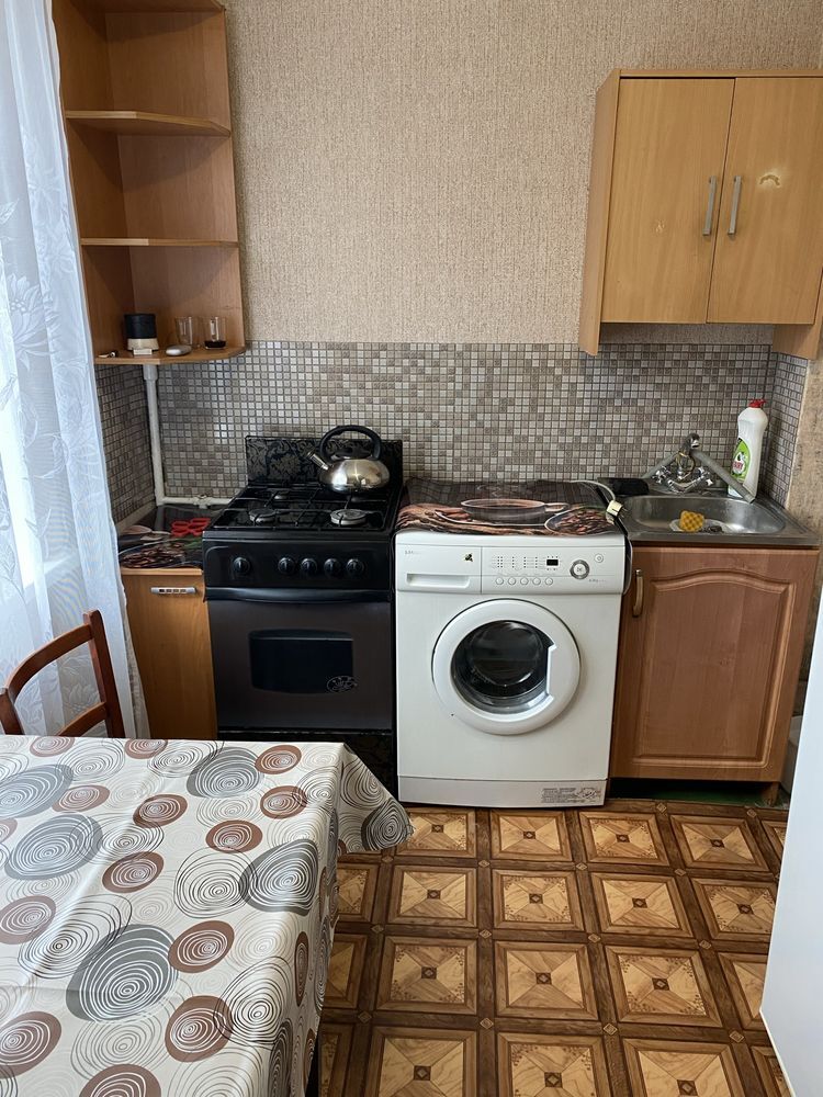 Продаж 1-кімнатної квартири 32 м²