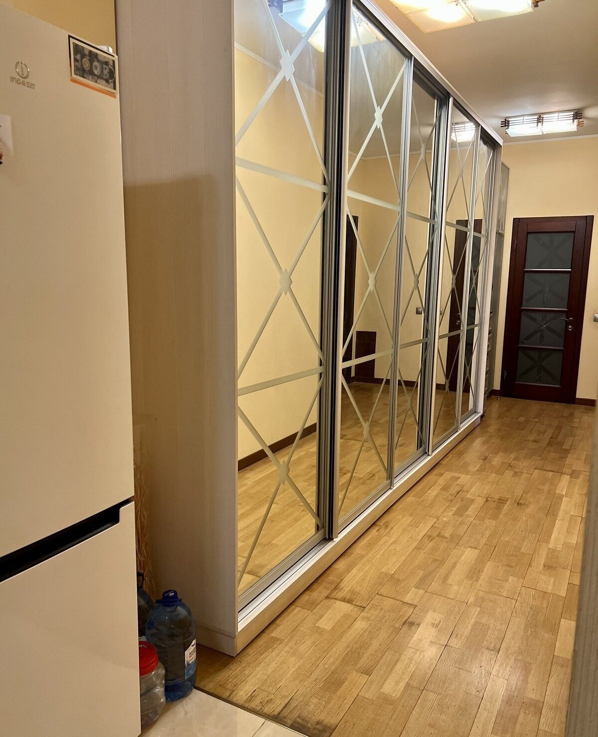 Продаж 2-кімнатної квартири 92 м²