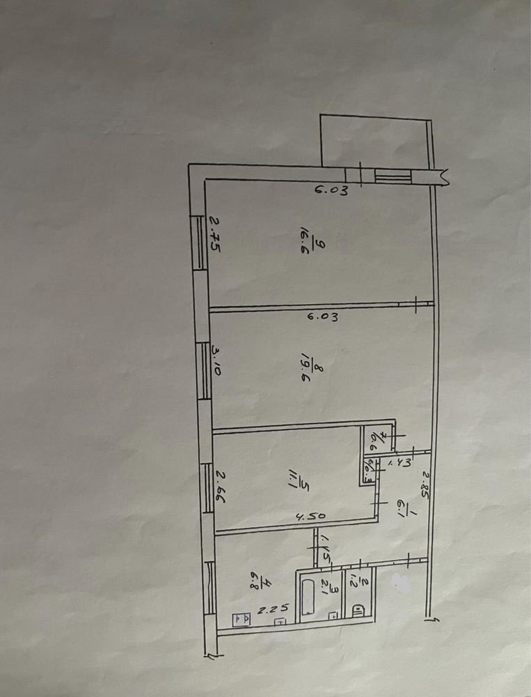 Продаж 3-кімнатної квартири 65 м²