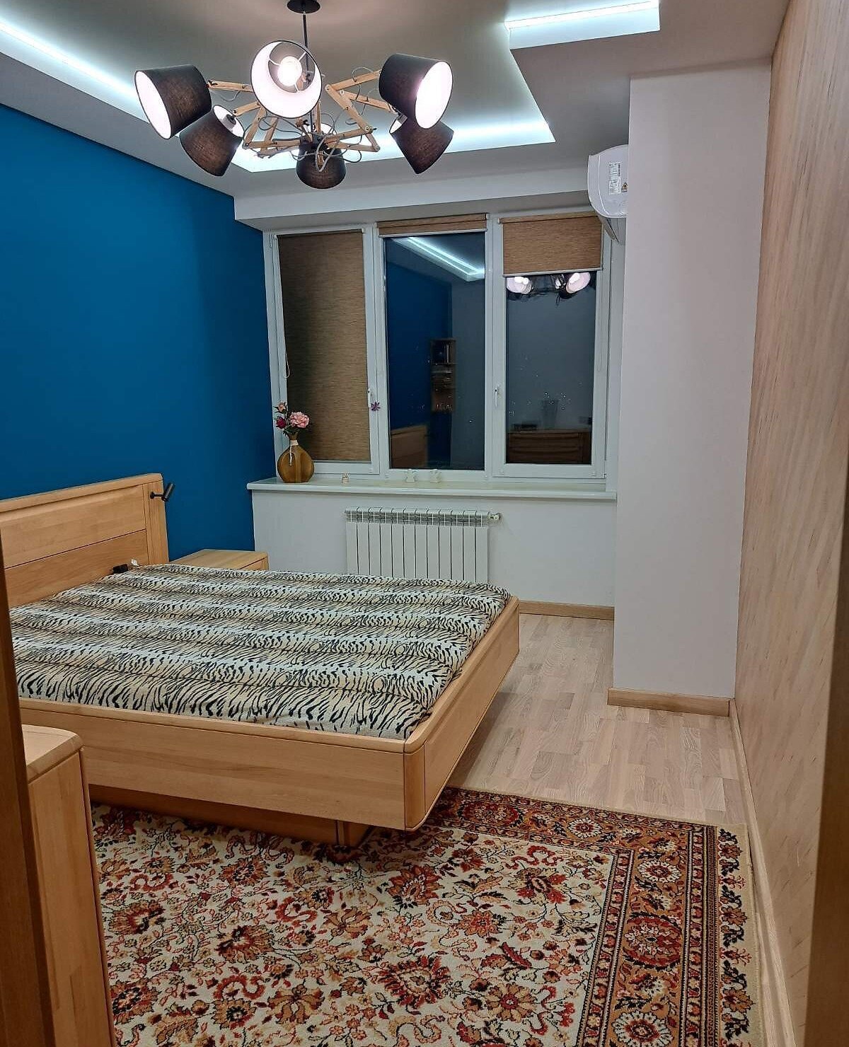 Продаж 2-кімнатної квартири 109 м²