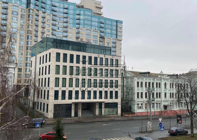 Продажа 1-комнатной квартиры 51 м², Юрия Ильенко ул., 51Б