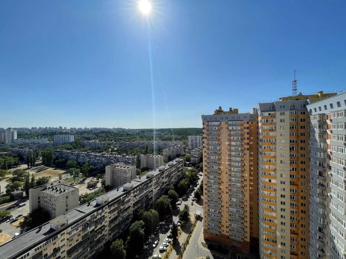 Продаж 2-кімнатної квартири 86 м², Юрія Кондратюка вул., 5