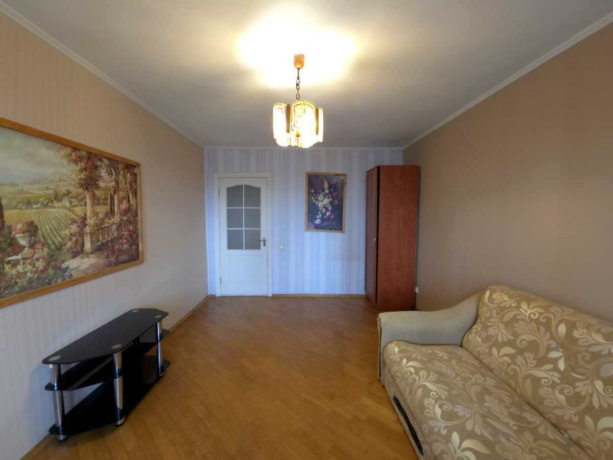 Продажа 2-комнатной квартиры 52 м², Науки просп., 9